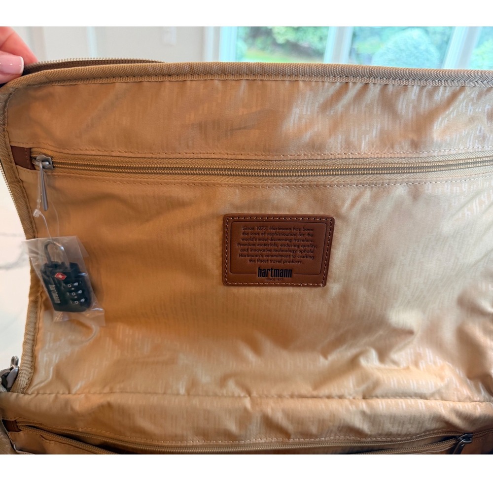 Hartmann Herringbone Weekender Duffel Bag USB Charging Brown Tan 21" Carry On - Picture 8 of 16